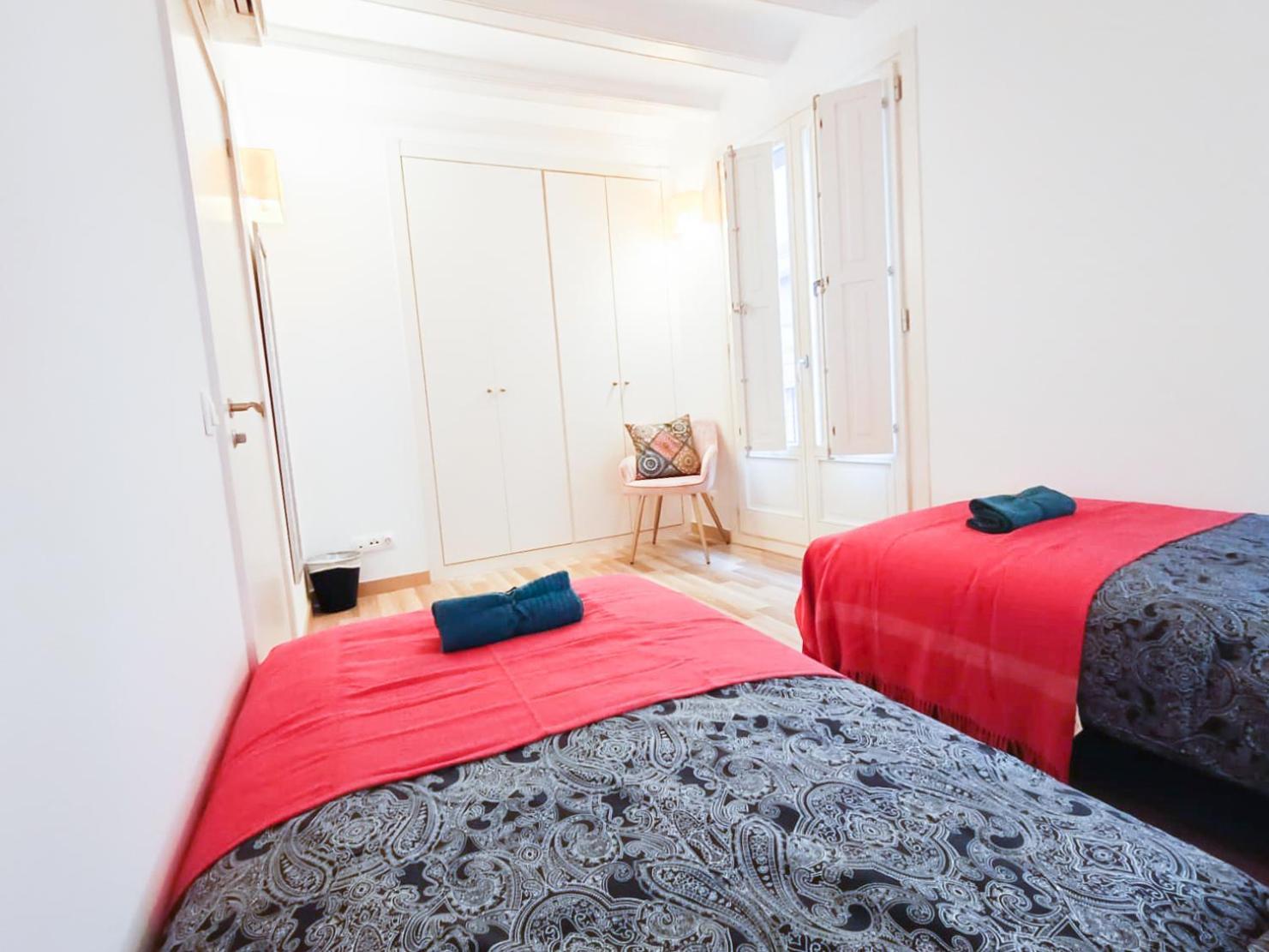 Private Rooms By La Rambla Барселона Экстерьер фото